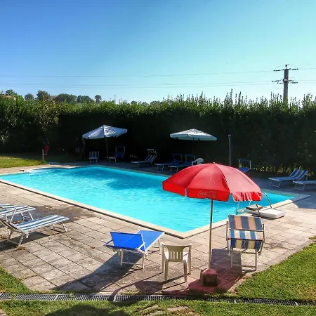 Belvilla By Oyo Splendid With Jacuzzi Gualdo Cattaneo